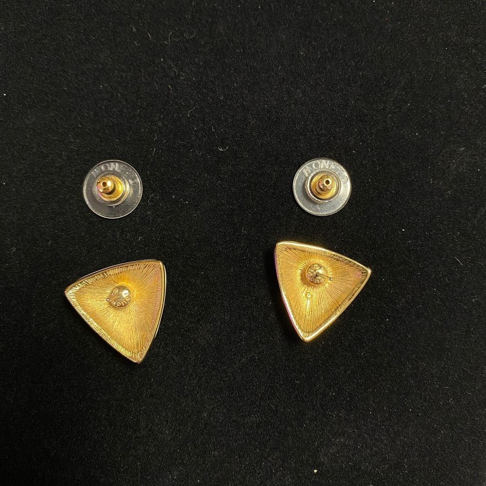 Vintage Monet earrings - Picture 2 of 2